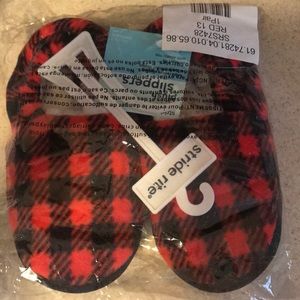 NWT Stride rite slippers